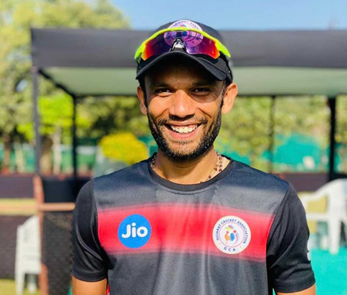 रणजी ट्रॉफी 2016-17 के विजेता गुजरात के ध्रुव रावल ने संन्यास की घोषणा की